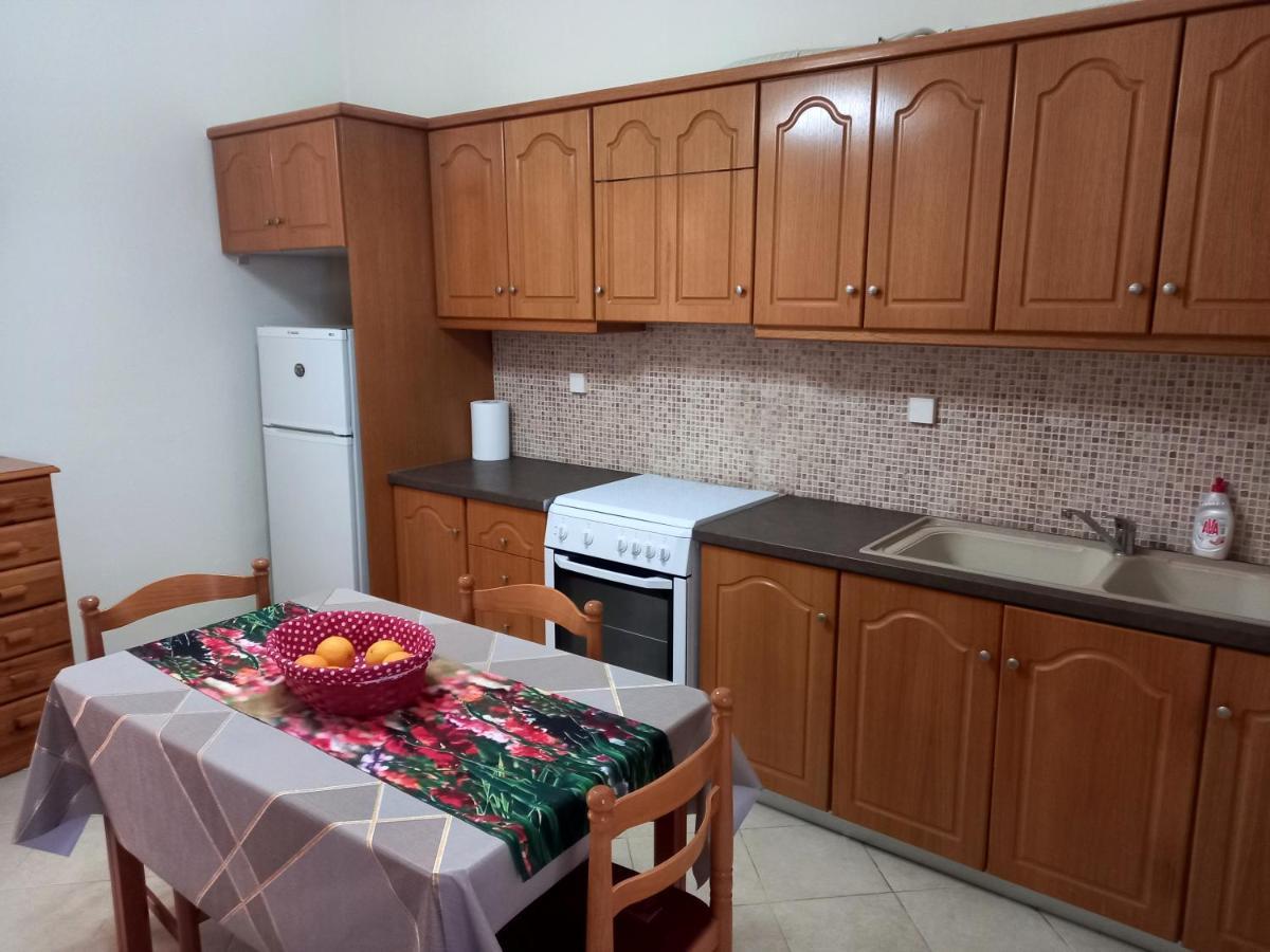 Pel House Apartment Nafpaktos Bagian luar foto