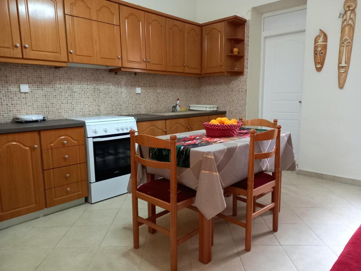 Pel House Apartment Nafpaktos Bagian luar foto