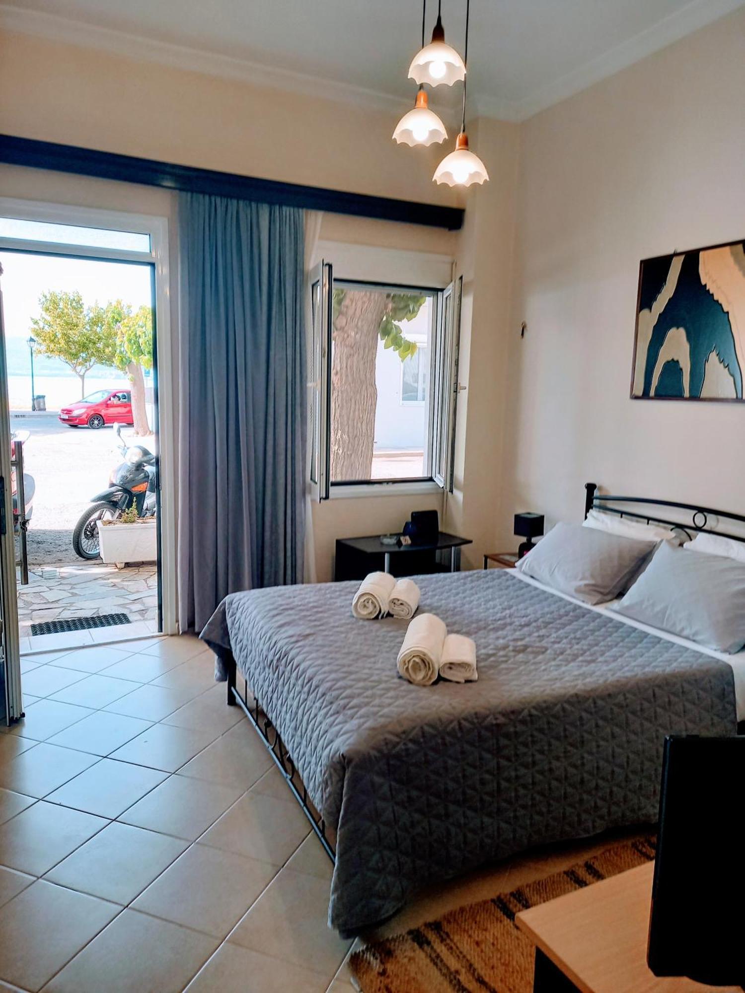Pel House Apartment Nafpaktos Bagian luar foto